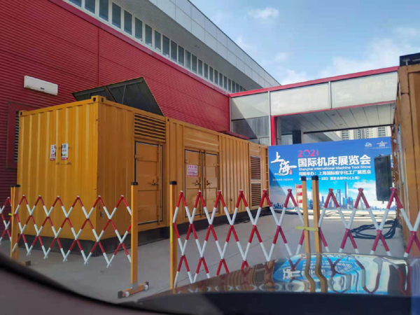 玉山出租发电机-柴油发电机和汽油发电机哪个更好一些？