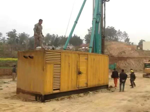 玉山如何判断水冷式机油散热器密封件是否需要更换?